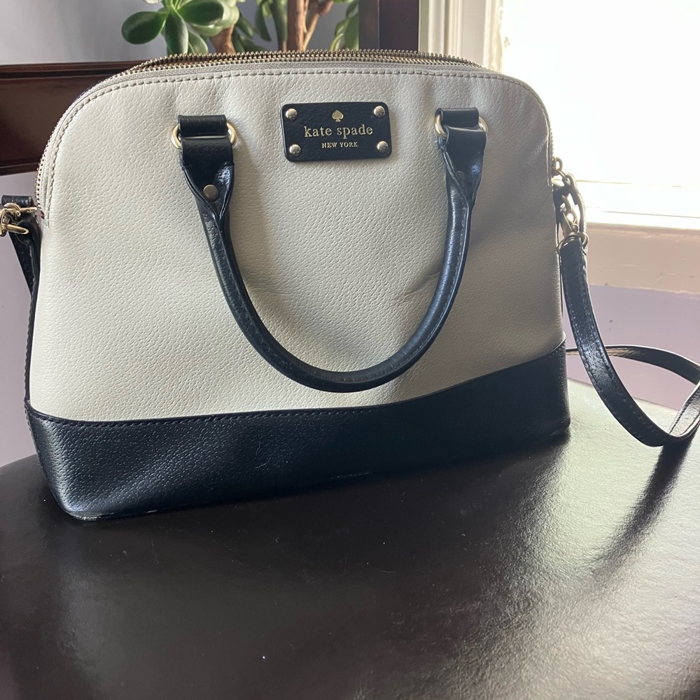 Kate Spade Berkeley Lane Rachelle Satchel Purse Off White Black Leather Bottom